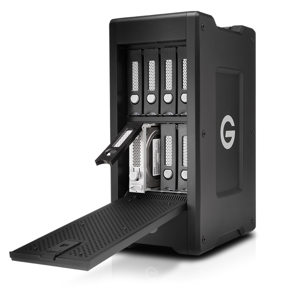 G-Speed Shuttle XL Thunderbolt3 8bay front open view